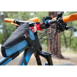 Frametassen|Top Tube Bag < Revelate Designs Mag Tank 2000 EcoPac Bovenbuis Tas 1.4L - blauw