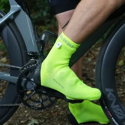 SealSkinz Thetford Waterdichte Fietsoversokken voor Alle Weersomstandigheden - Neon Yellow