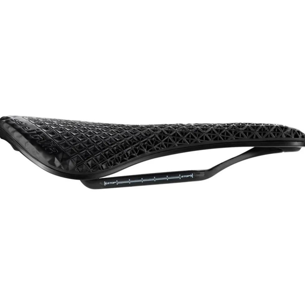 Selle Italia Novus Boost Evo 3D Zadel - Superflow | Kit Carbonio - L3 | zwart