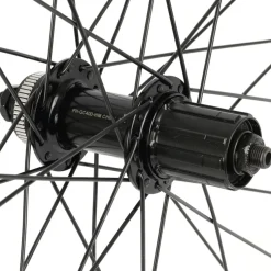 Shimano | DT Swiss U 533 Wielset - 28" - Centerlock - 10x100mm | 10x135mm - QR