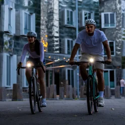 SIGMA Aura 40 Fietslamp Vooraan + Hiro 10 Achterlicht - 17475