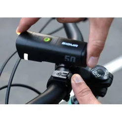 SIGMA Aura 50 Fietslamp Vooraan