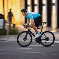 SIGMA Aura 100 Set / Blaze Link - Fietslamp Vooraan + Fietslamp Achteraan - zwart
