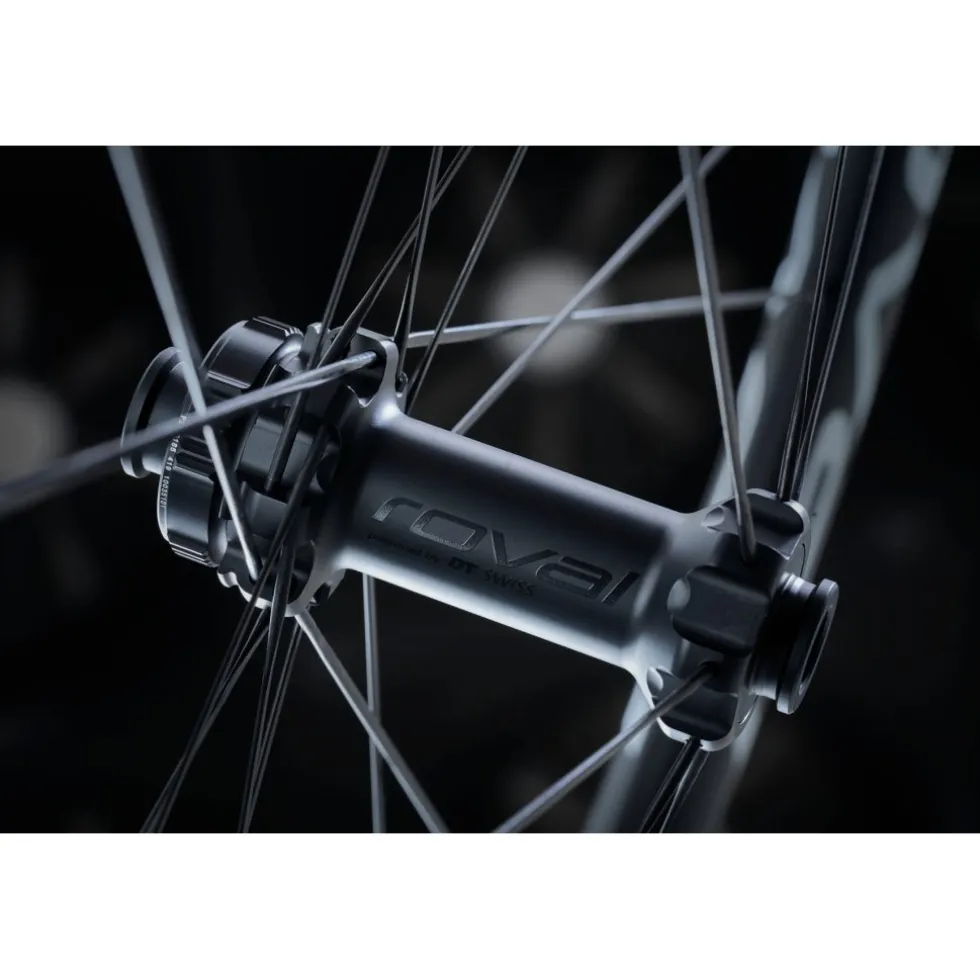 Specialized Alpinist CLX II Front Wheel - 700C | Tubeless | Centerlock - 12x100mm - Satin Carbon / Gloss Black