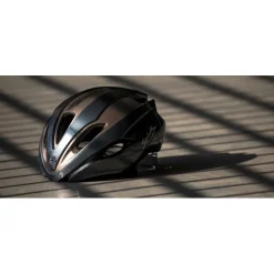 Spiuk Korben Helm - black