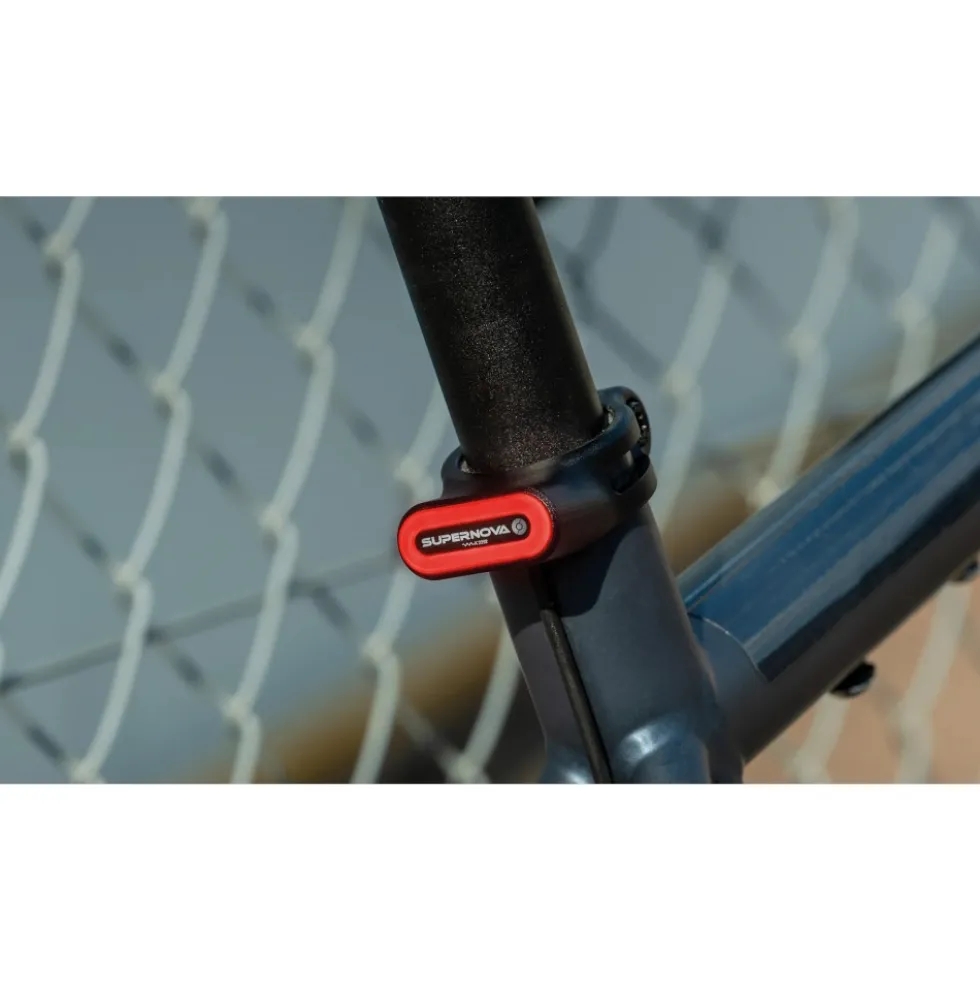Supernova TL3 Mini Seatpost Clamp 6V Fietslamp Achteraan - 27.2 mm / 31.8 mm
