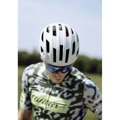 Racefietshelmen < SWEET Protection Fluxer MIPS Helm - Satin White