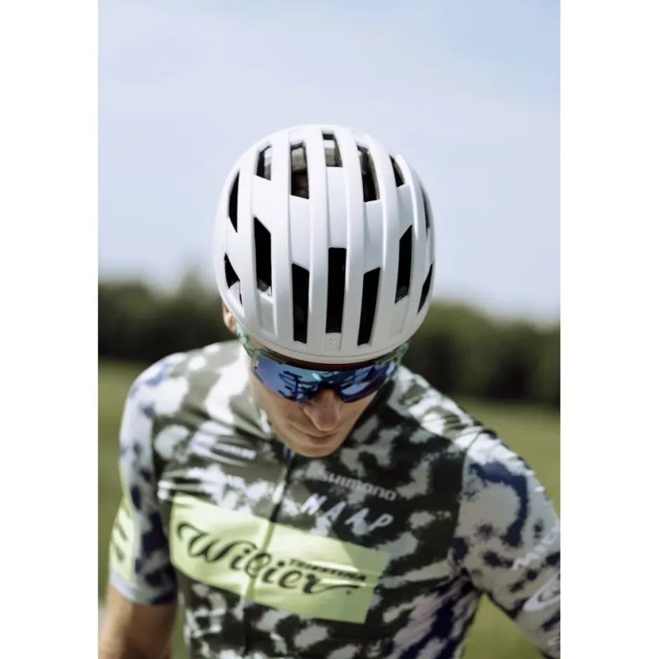 Racefietshelmen < SWEET Protection Fluxer MIPS Helm - Satin White