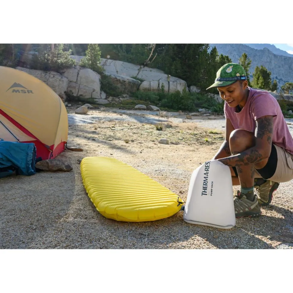 Therm-a-Rest NeoAir Xlite NXT - Isolatiemat - Regular Wide - Solar Flare