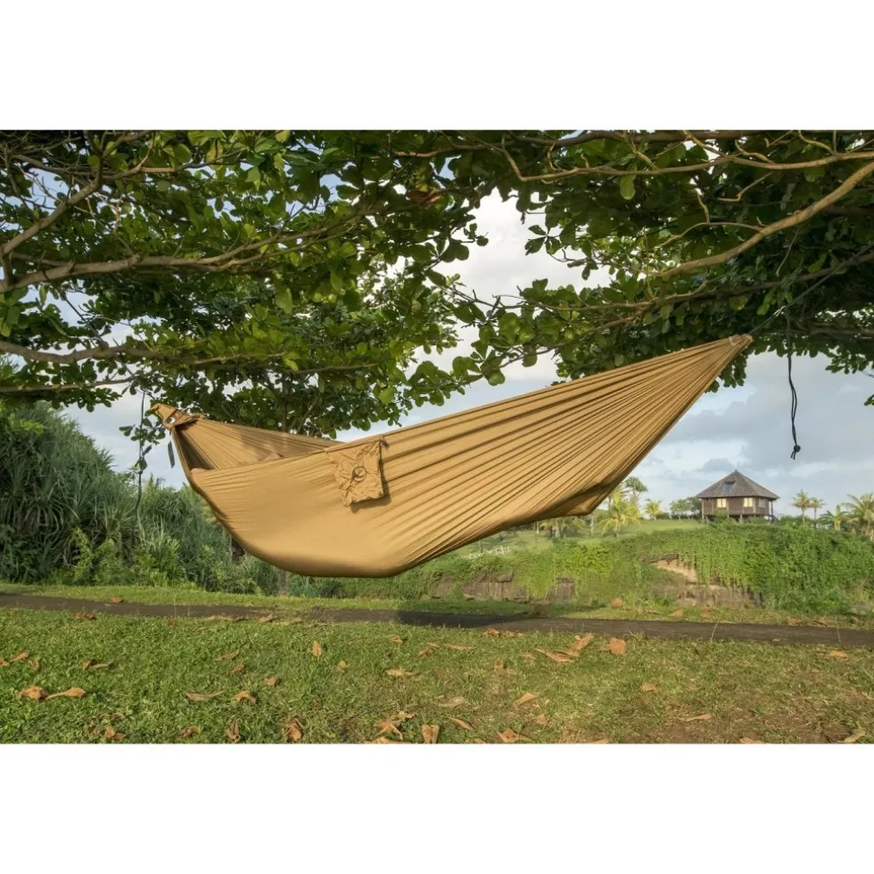 Ticket To The Moon Travel Compact Hangmat - bruin