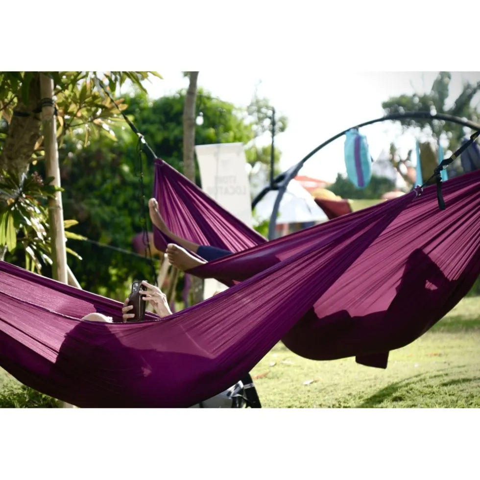 Ticket To The Moon Travel Compact Hangmat - Plum