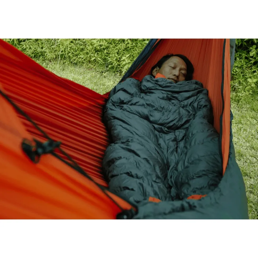 Ticket To The Moon Moonblanket Compact Deken