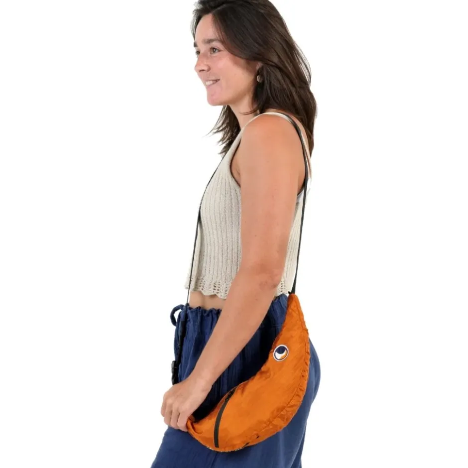Overige Tassen & Etuis|Overige Tassen En Etuis < Ticket To The Moon Premium Schoudertas 3L - Rossy