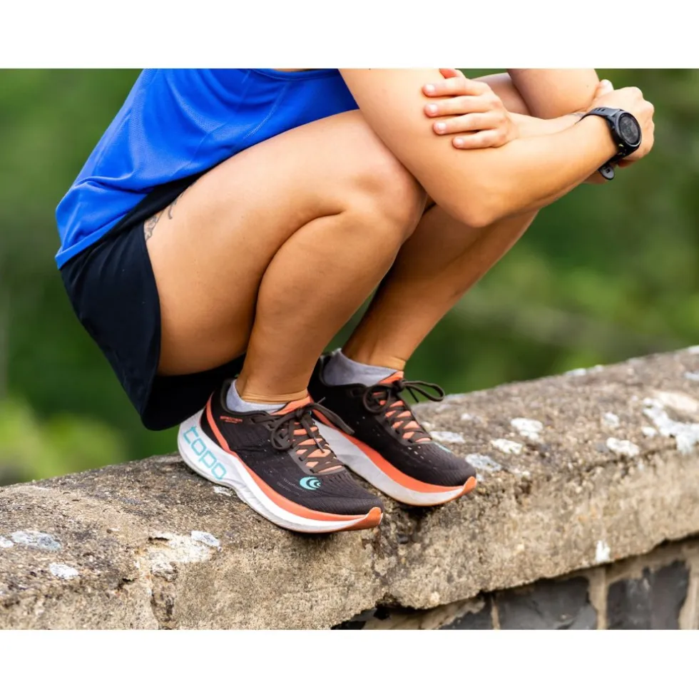 Topo Athletic Specter Hardloopschoenen Dames - espresso/peach