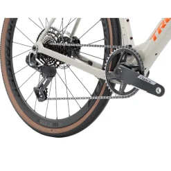 Trek CHECKMATE SLR 7 AXS - Carbon Gravel Bike - 2026 - Era White / Buff Beige