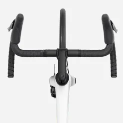 Trek MADONE SL 6 AXS GEN 8 - Carbon Racefiets - 2026 - Gloss Crystal White / Matte Deep