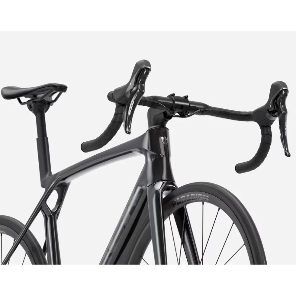 Trek MADONE SL 5 GEN 8 - Carbon Racefiets - 2026 - Gloss Dark Star / Matte Deep Smoke