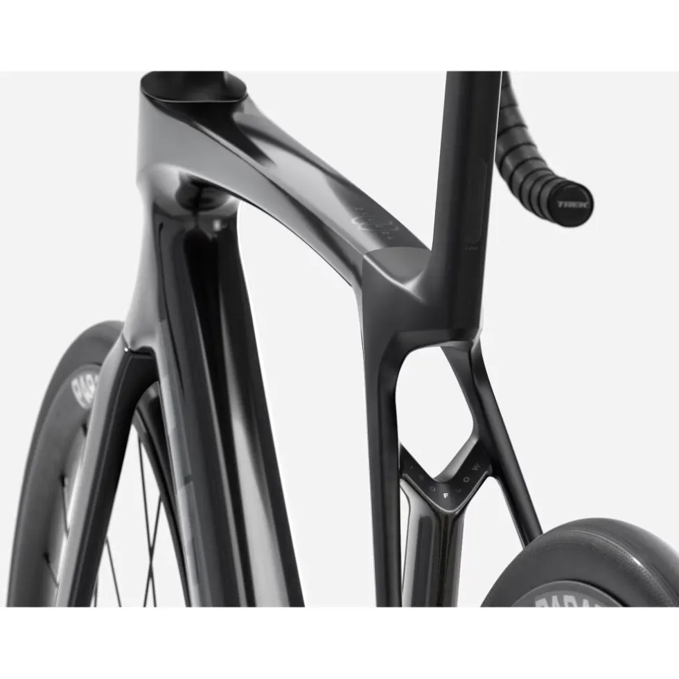 Trek MADONE SL 5 GEN 8 - Carbon Racefiets - 2026 - Gloss Dark Star / Matte Deep Smoke
