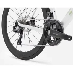 Trek MADONE SL 7 GEN 8 - Carbon Racefiets - 2026 - Gloss Crystal White / Matte Deep