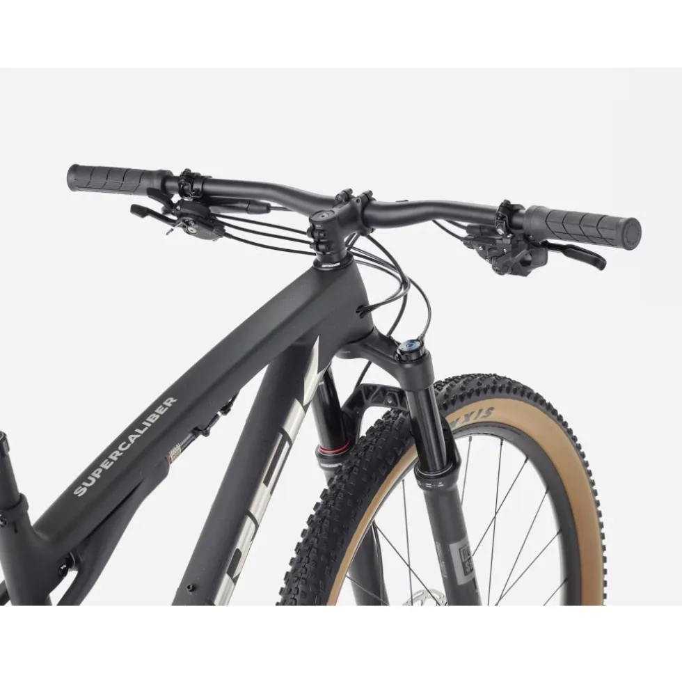 Trek SUPERCALIBER SL 9.6 Gen 2 - 29" Carbon MTB - 2026 - Matte Carbon / Gloss Black Splatter