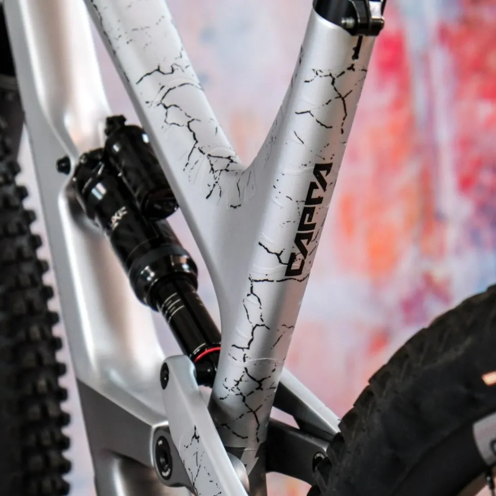 Unleazhed Frame Unscratch BP01-F XXL Beschermfolie voor het Frame - Fragment Black Matt