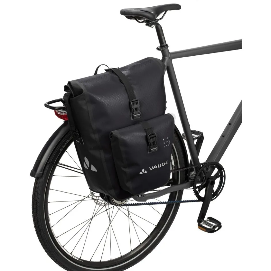 Bagagedragertassen < Vaude Aqua Back Plus Fietstas (rec) (Paar) - 2x25.5L - zwart