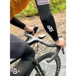 Armwarmers, Beenwarmers & Kniewarmers|Armwarmers, Beenwarmers En Kniewarmers < veloToze Graphene Armwarmers - Black