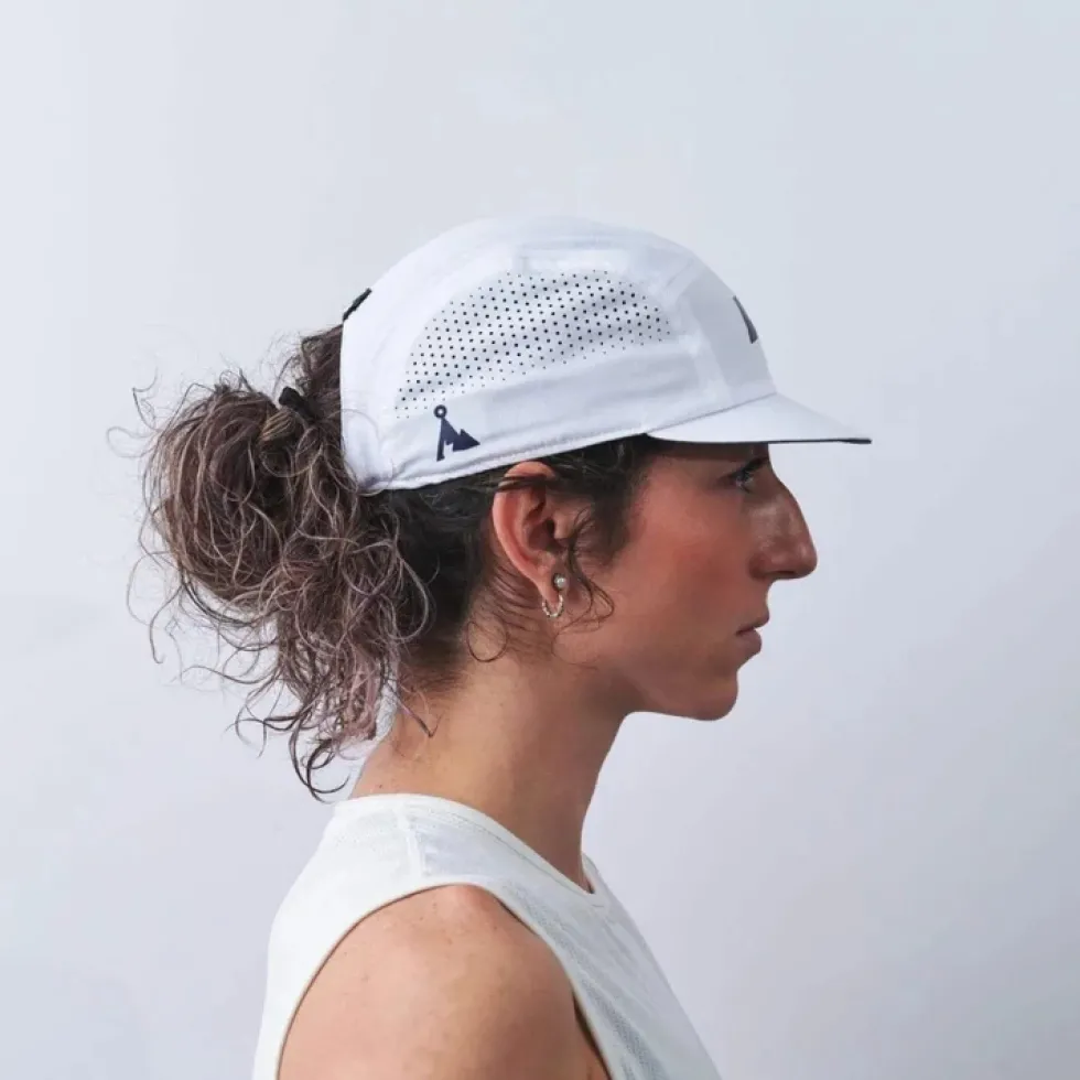 VÅGA Feather Racepet - White