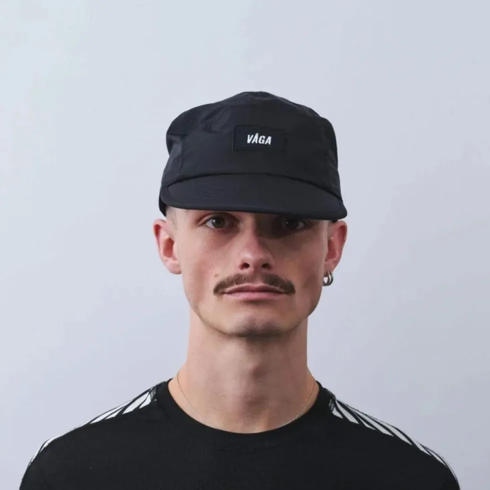 VÅGA Pacer Hardlooppet - Black