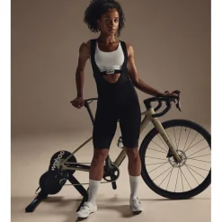 Fietstrainers|Rollerbanken < Wahoo Fitness Wahoo KICKR Core 2 + Zwift Cog and Click - Direct Drive Hometrainer - zwart