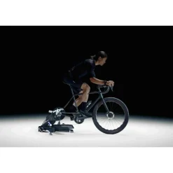 Fietstrainers|Rollerbanken < Wahoo Fitness Wahoo KICKR MOVE - Direct Drive Hometrainer - zwart