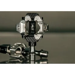 Klikpedalen < Wolf Tooth ALT XC Klikpedalen - zwart