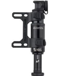 Mini Pompen < Wolf Tooth EnCase Luchtpomp - 30 cc | incl. gereedschap voor bandenreparatie