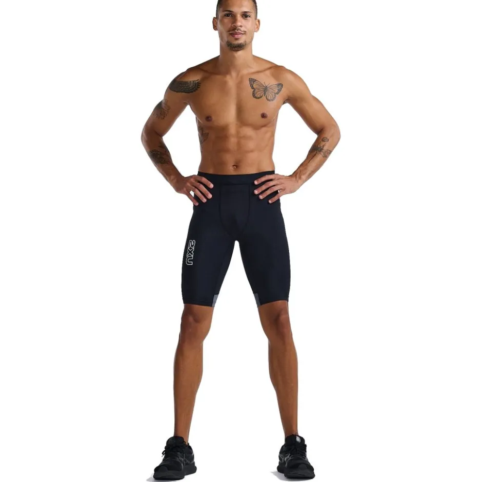 Broeken & Rokken < 2XU ight peed React Cop Hardoophort Heren - back/white refective