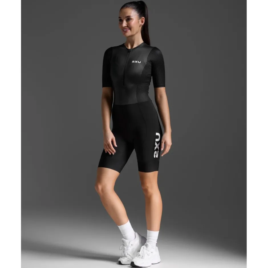 Trisuits|Trisuits < 2XU Aero Hex eeved Triuit Dae - zwart/wit