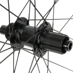 ZIPP 303 S Carbon Rear Wheel - Tubeless - Centerlock - 12x142mm - Shimano/SRAM 10/11-speed - black