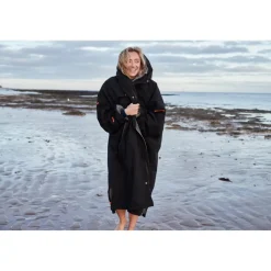 Zone3 Oversize Heat-Tech Badjas - zwart/oranje