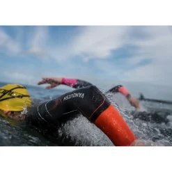Zone3 Vanquish-X Wetsuit Heren - zwart/oranje
